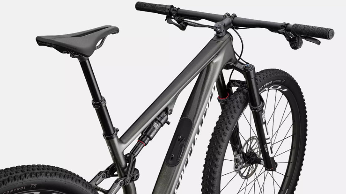 Epic 8 Expert Carbon Mountain Bicycle
