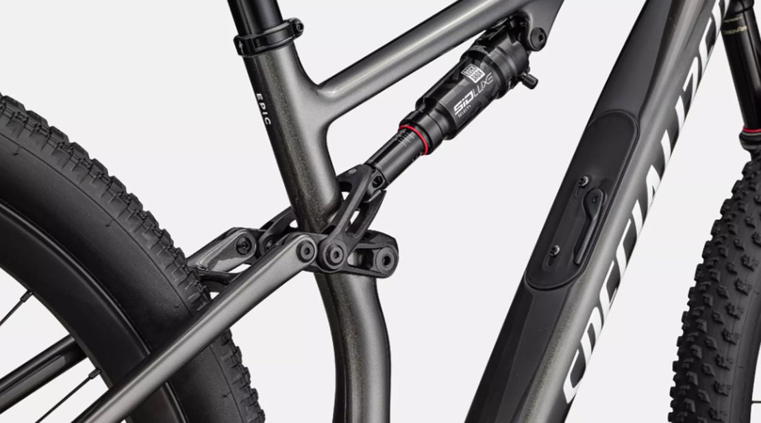 Epic 8 Expert Carbon Mountain Bicycle