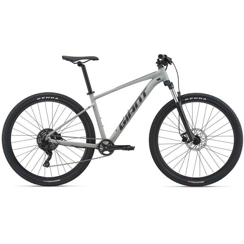 Giant Talon 29er 2 Mountain Bicycle