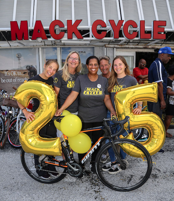 Giant Bicycles | Shop Contend, Stance, TCR Advanced Mack Cycle & Fitness Giant Bicycles | Shop Contend, Stance, TCR Advanced Mack Cycle & Fitness