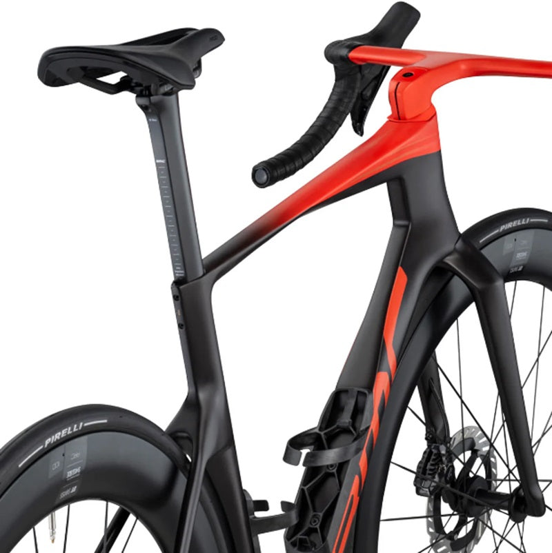 Teammachine R 01 Two