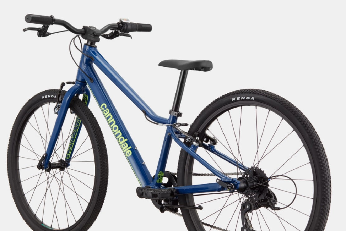 Cannondale Quick 24" 7 Speed Kid's Bike (recommended height 4'1" to 4'6")