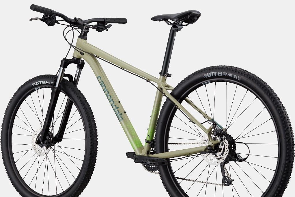 Cannondale Trail 8 Hardtail Mountain Bike