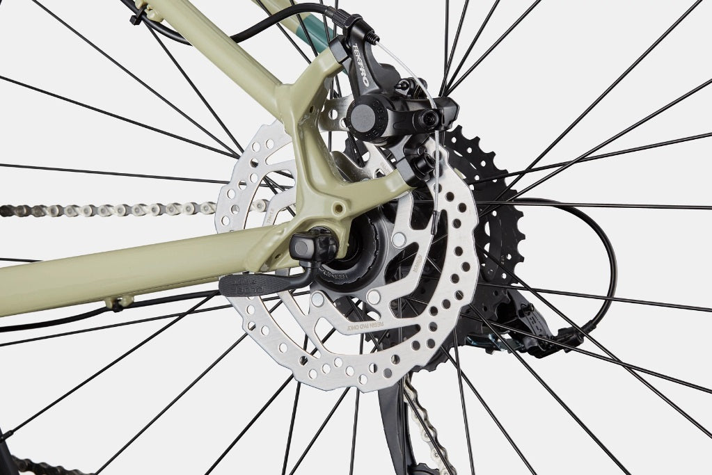 Cannondale Trail 8 Hardtail Mountain Bike
