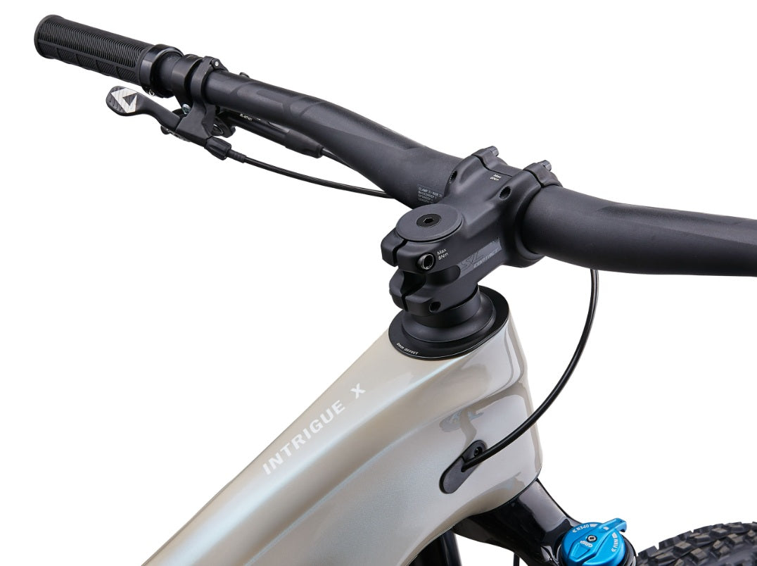 Liv Intrigue X Advanced 3 Full Suspension Carbon Mountain Bike