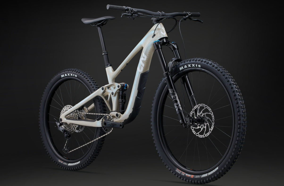 Liv Intrigue X Advanced 3 Full Suspension Carbon Mountain Bike