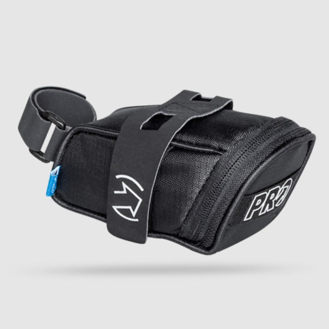 Medi strap saddlebag Black. Strap system