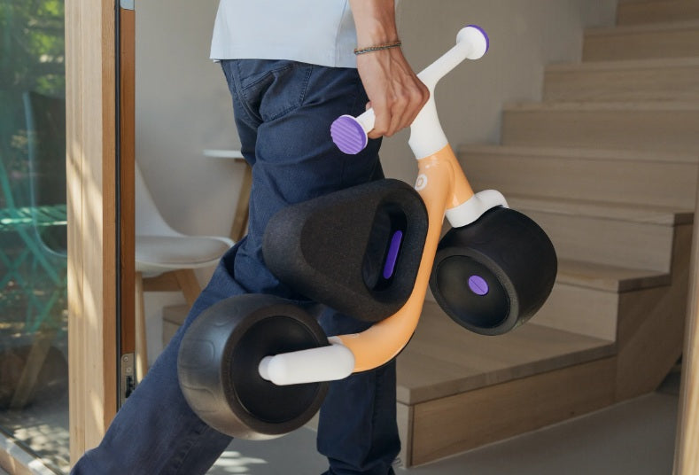 Woom Wow Self-Balancing Toddler Balancing Bike