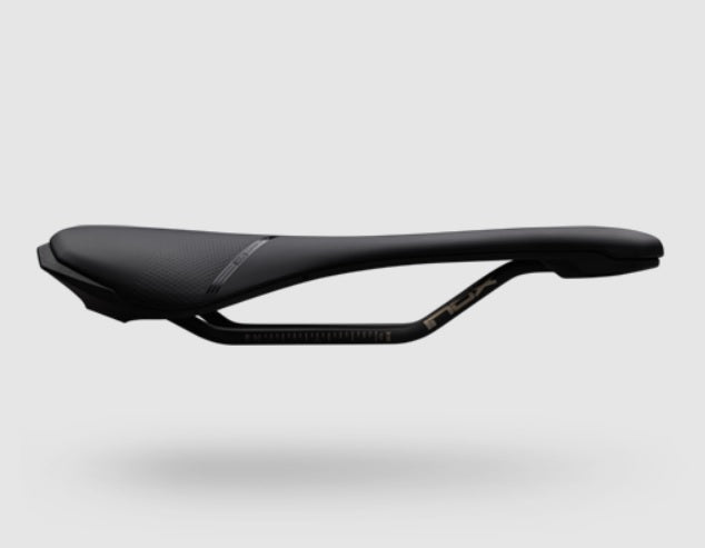 Pro Giffon Performance Saddle Stainless 152
